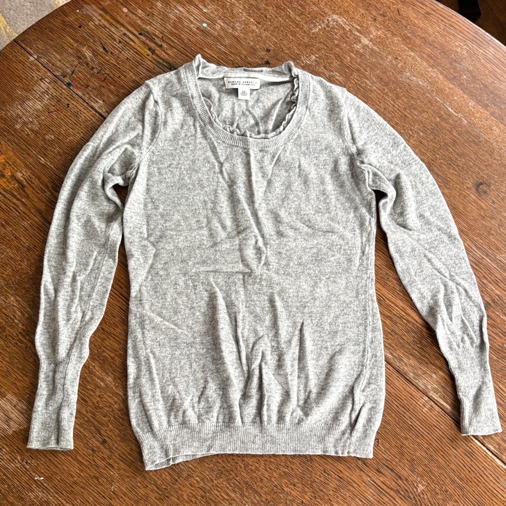 Banana Republic Wool Cashmere Italian Yarn Sweater Ruffle Scoop Petite XS